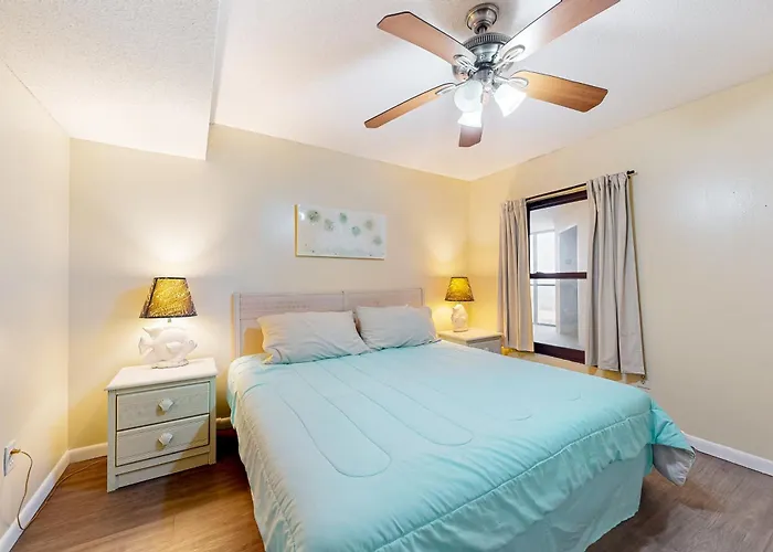 Phoenix Ii 2046 Apartment